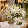 Bó hoa cưới Lily trắng tinh khôi